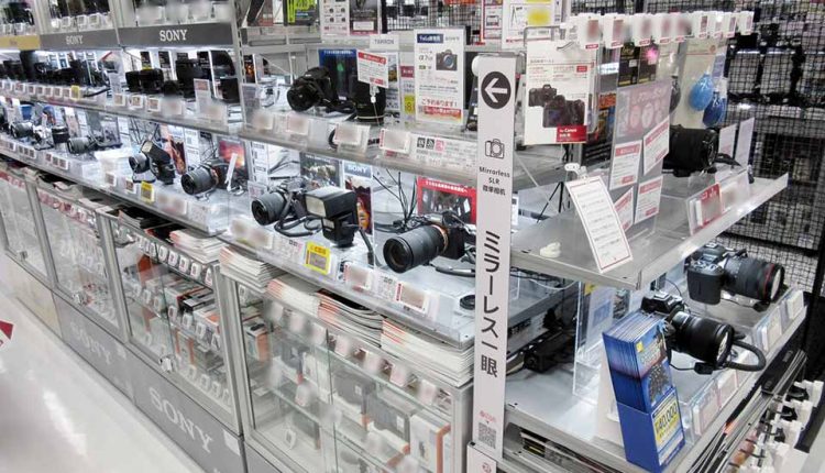 November-sales-at-electronics-retail-stores_03